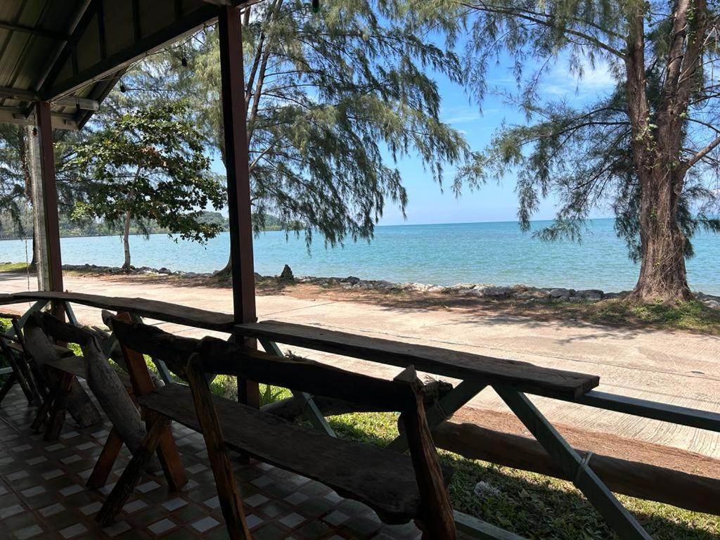 קו לנטה Neverland Beach Village Bungalows מראה חיצוני תמונה