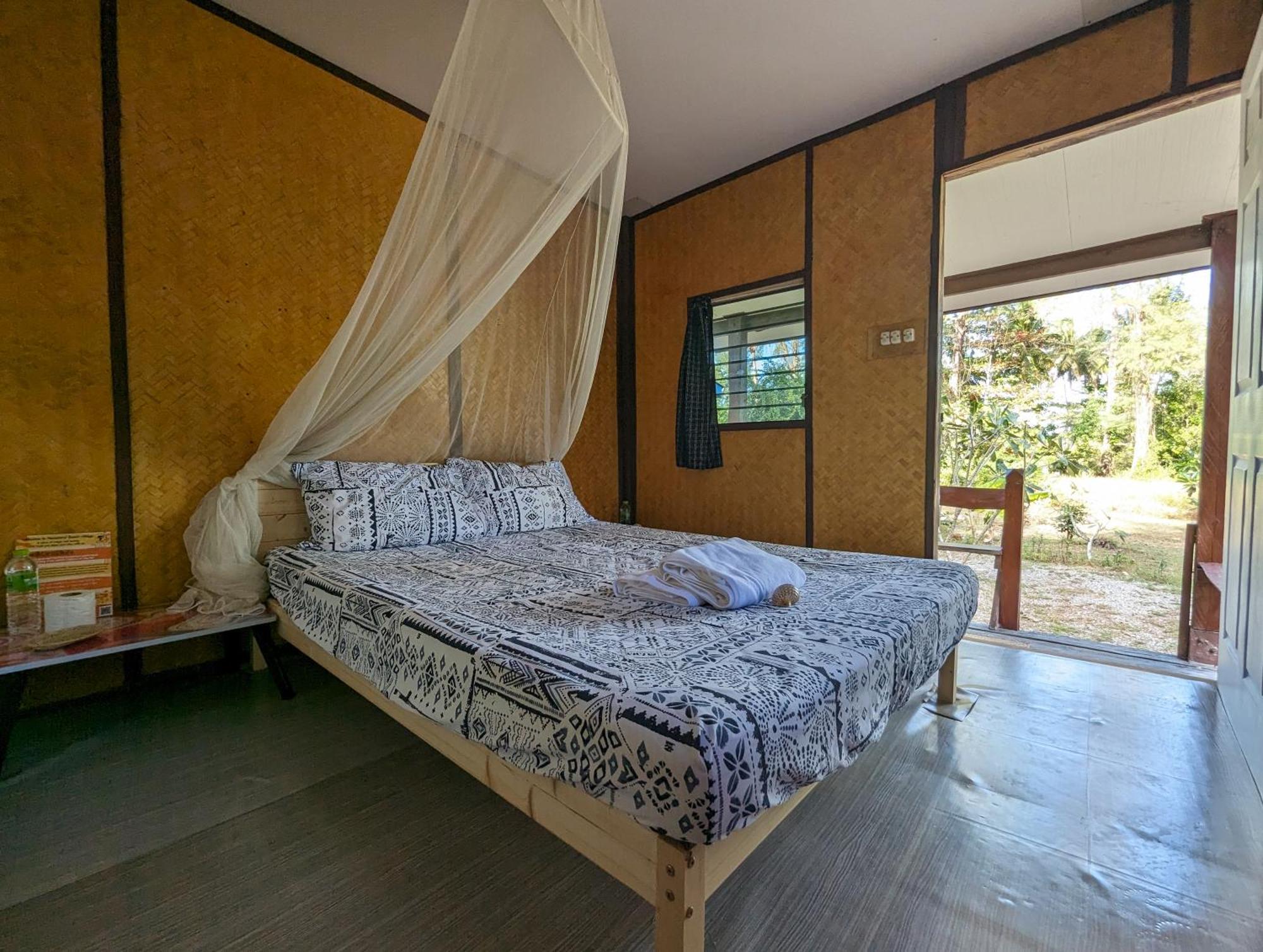 קו לנטה Neverland Beach Village Bungalows מראה חיצוני תמונה