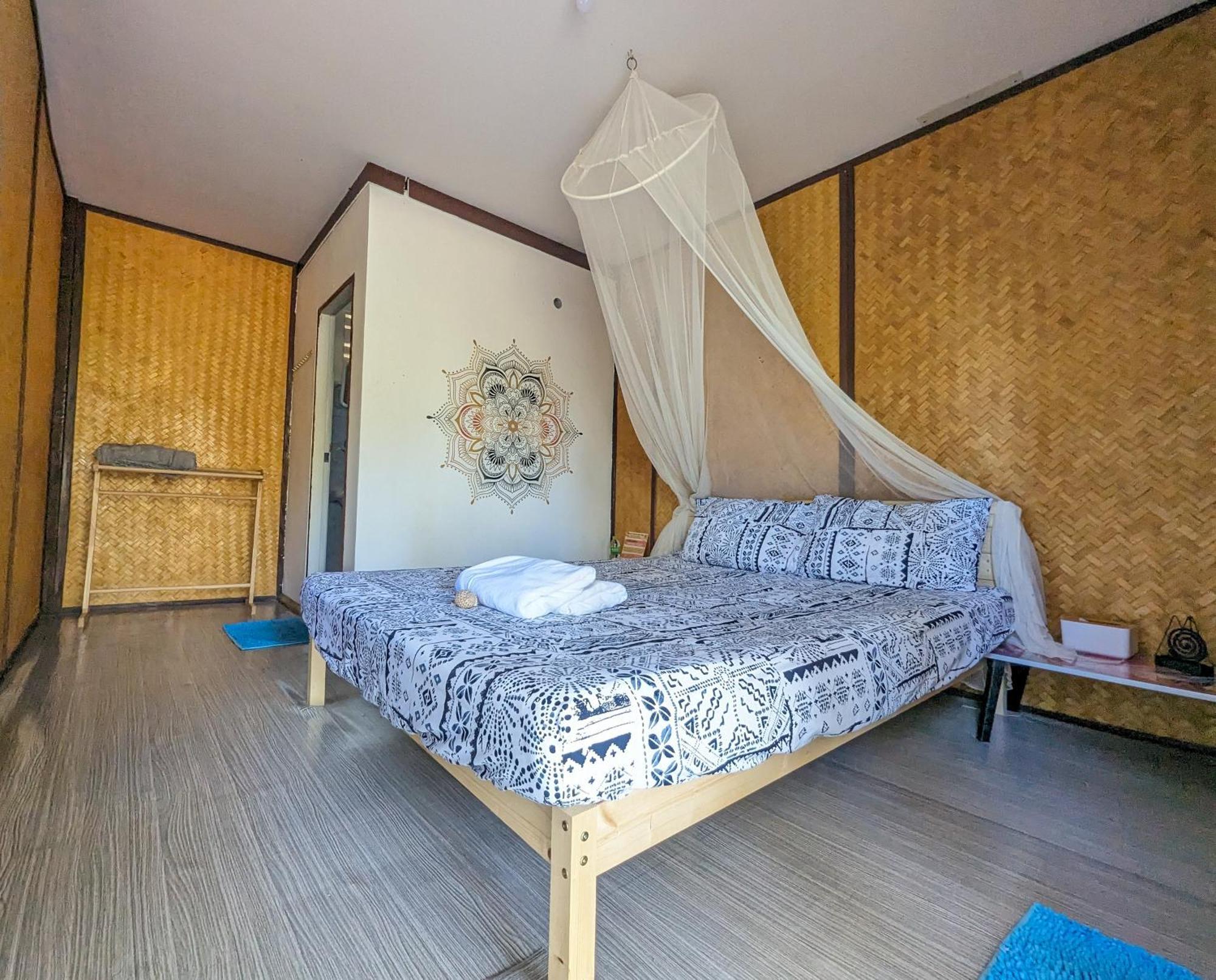 קו לנטה Neverland Beach Village Bungalows מראה חיצוני תמונה