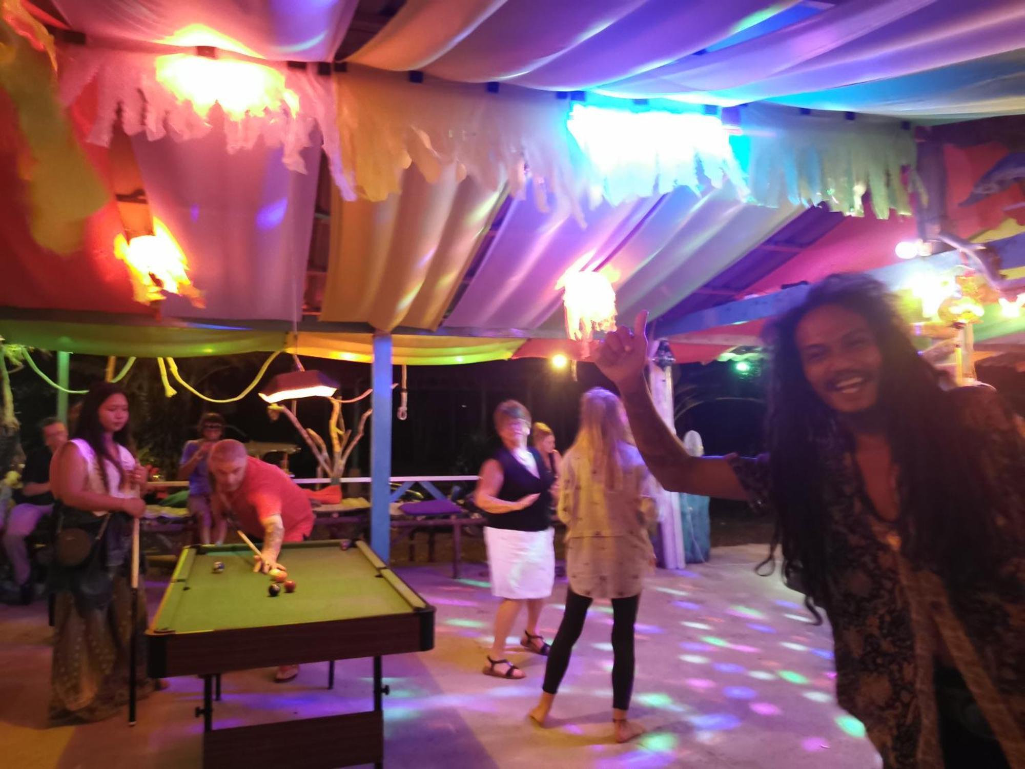 קו לנטה Neverland Beach Village Bungalows מראה חיצוני תמונה